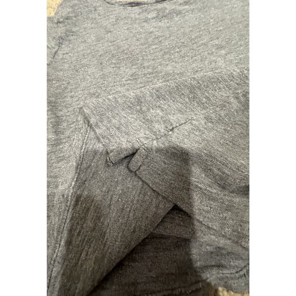 J Crew Girls shortsleeve heart-pocket T-shirt size 3t Basic Tee navy Blue & Gray - Picture 9 of 9